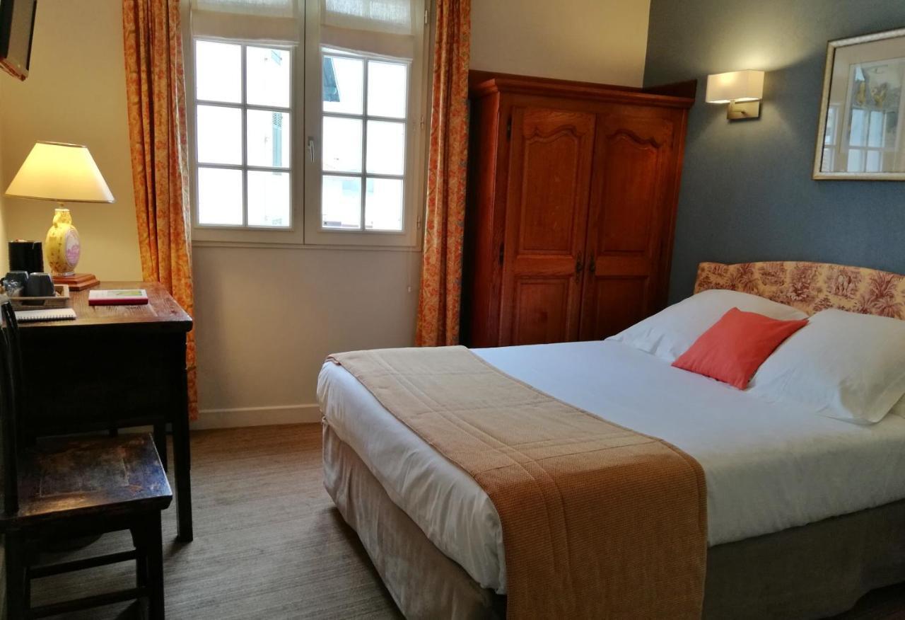 Small Classic Double Room