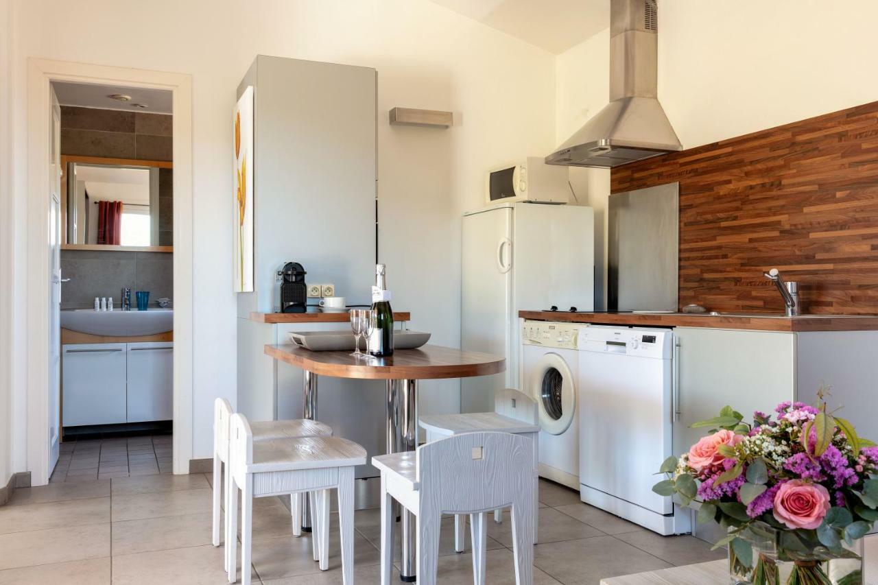 Comfort One-Bedroom Apartment,696006876:JPEG