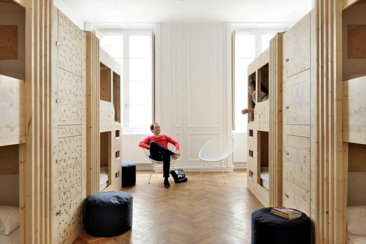 Bunk Bed 8-Bed Mixed Dormitory Room