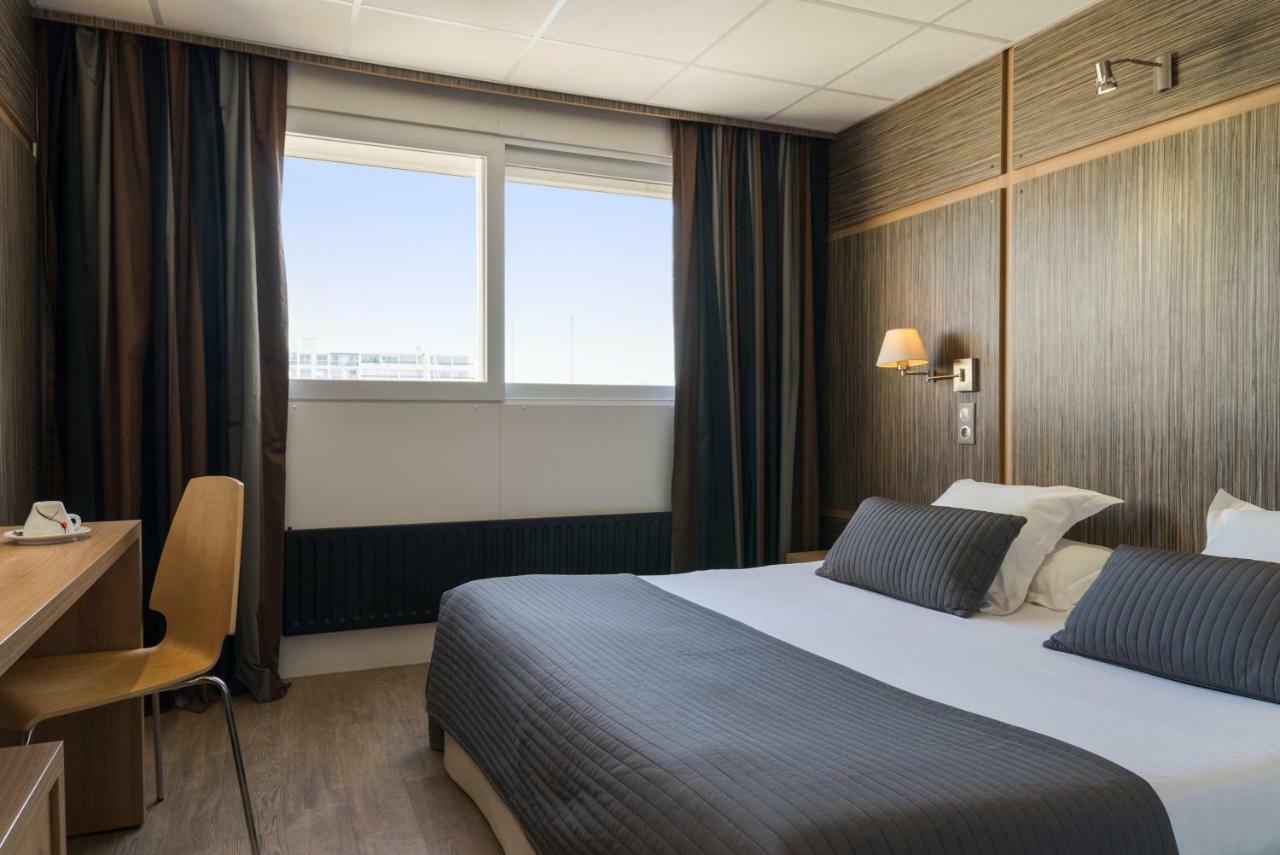 Chambre Double Premium - Vue sur Piscine
