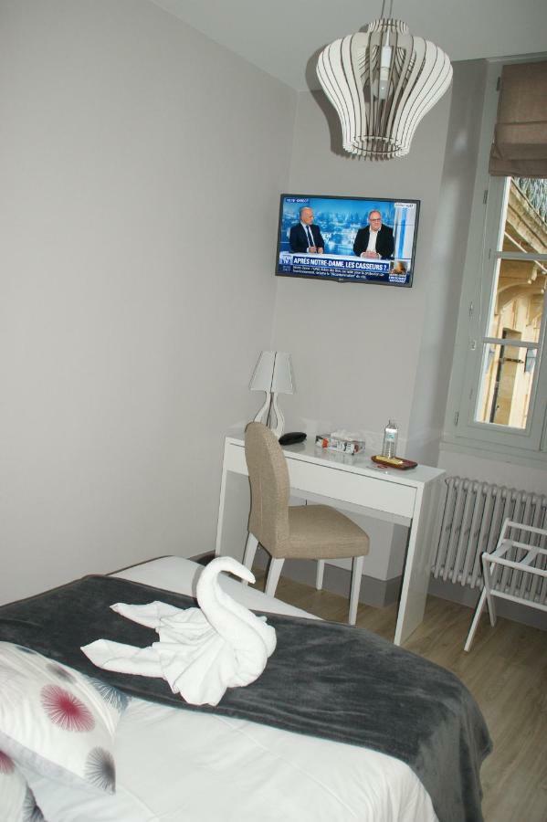 Large Single Room,786036084:JPEG