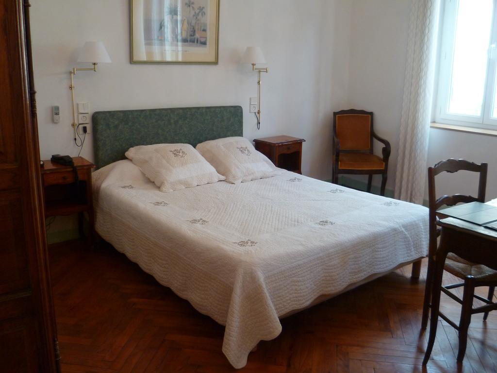 Single Room,665084133:JPEG