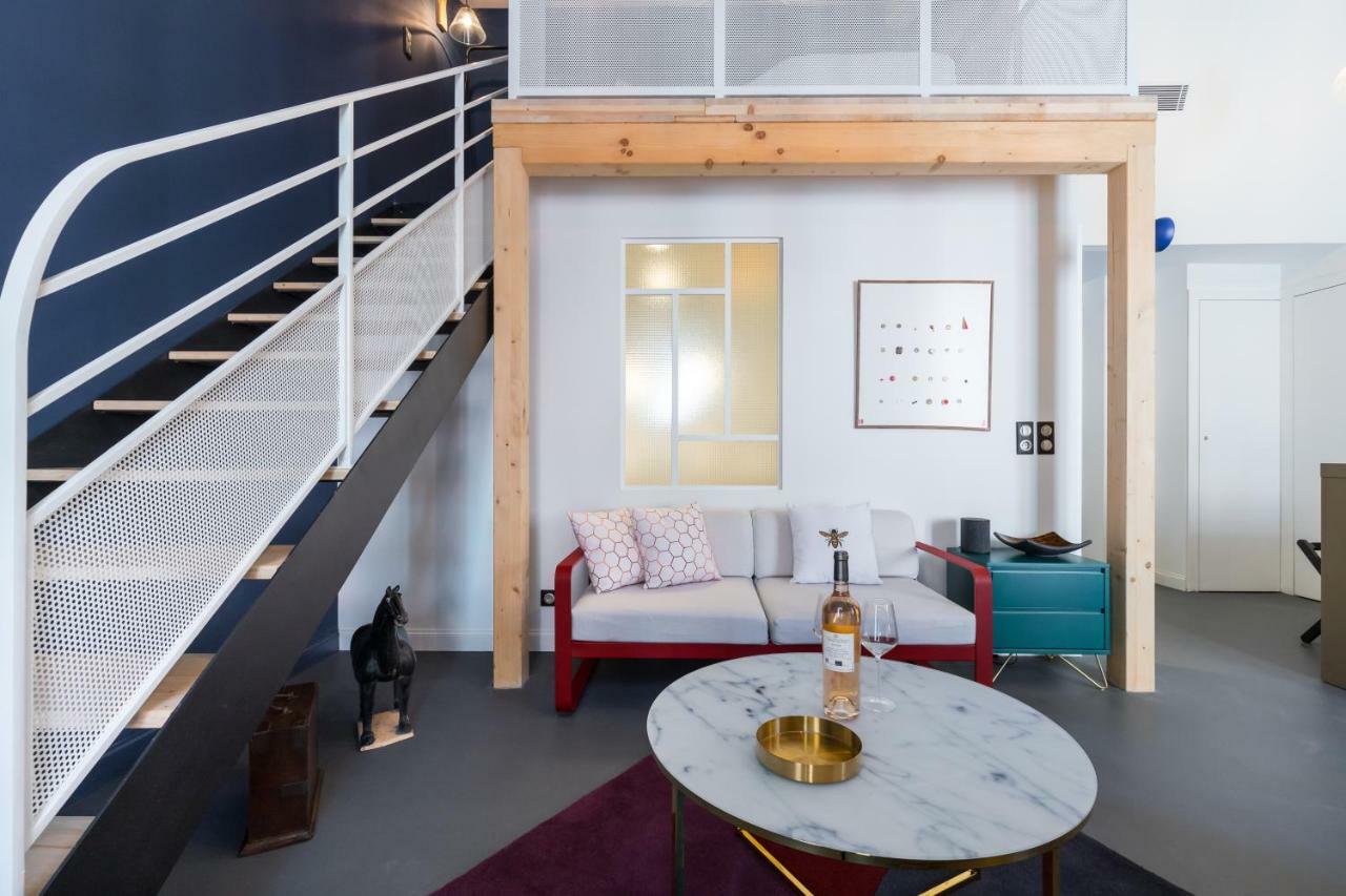 One-Bedroom Apartment Duplex