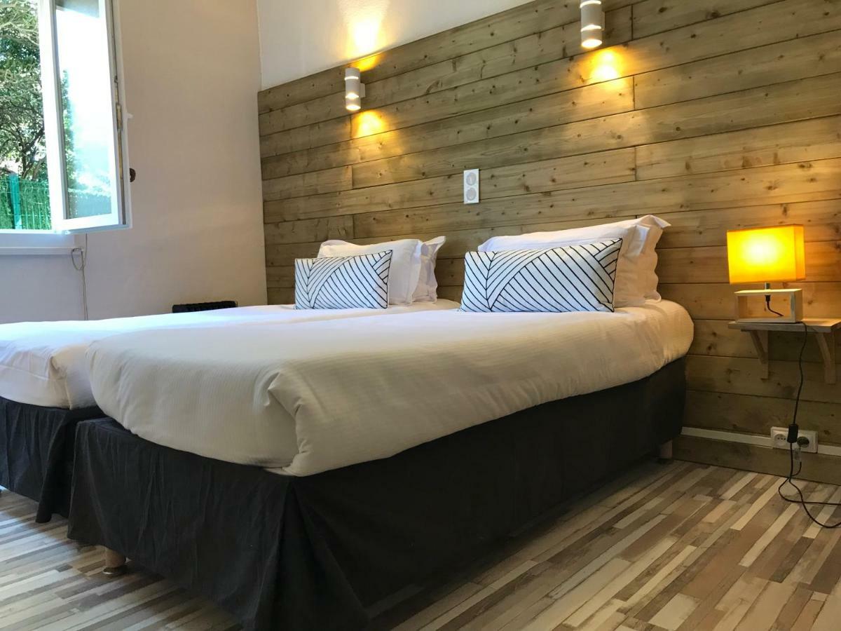 Comfort Twin Room Air Conditioning,789743016:JPEG