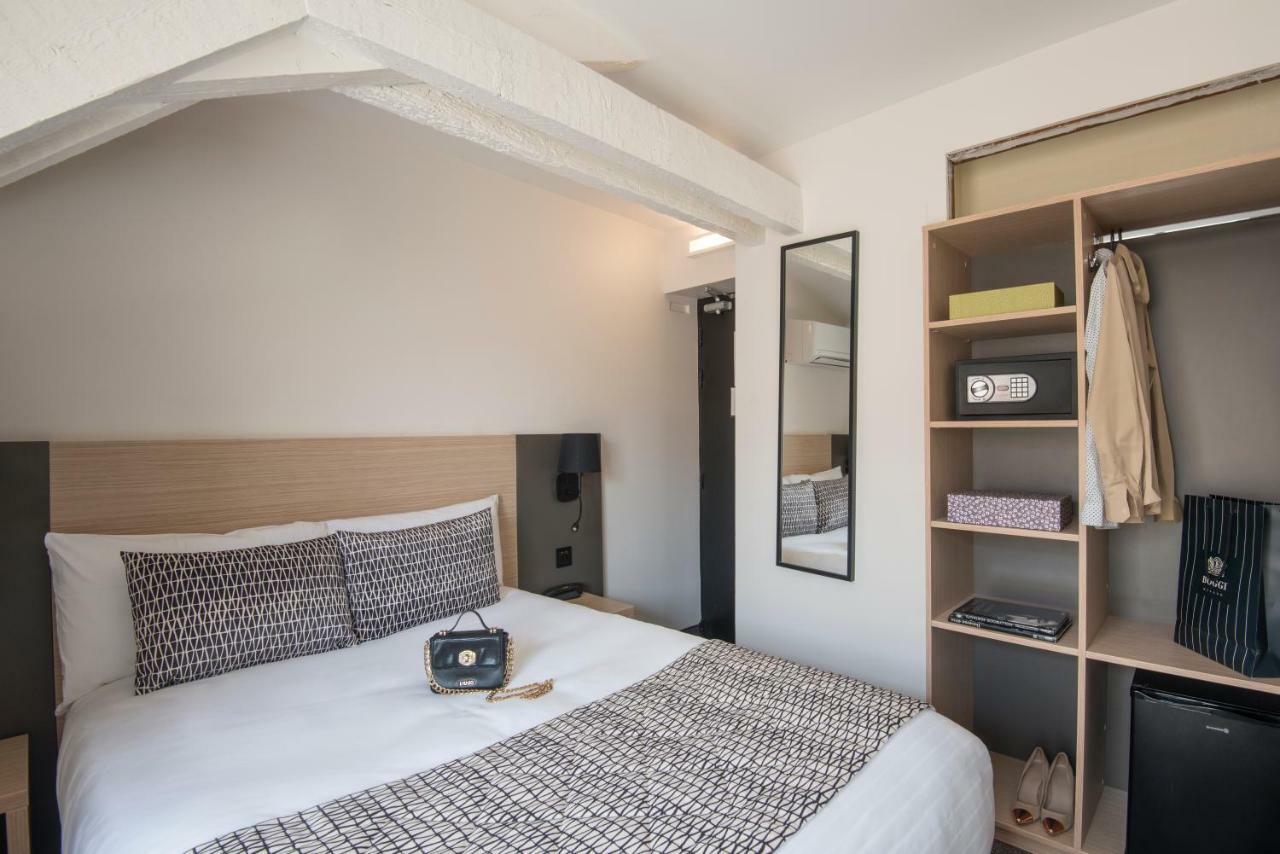 Chambre Double Standard