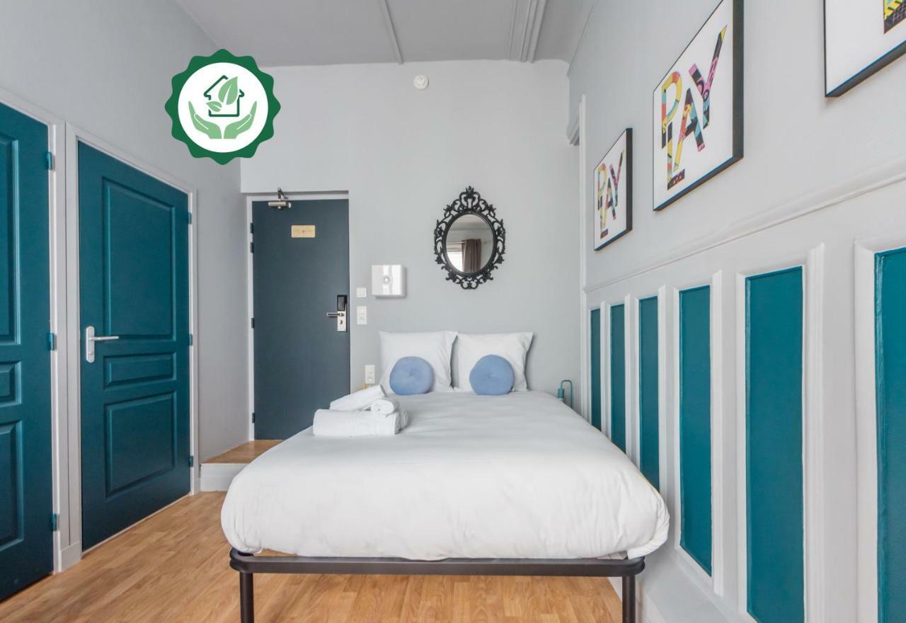 Two-Room Apartment,1723025111:JPEG