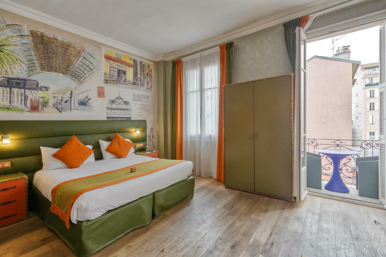 Deluxe Double Room Balcony,815334815:JPEG