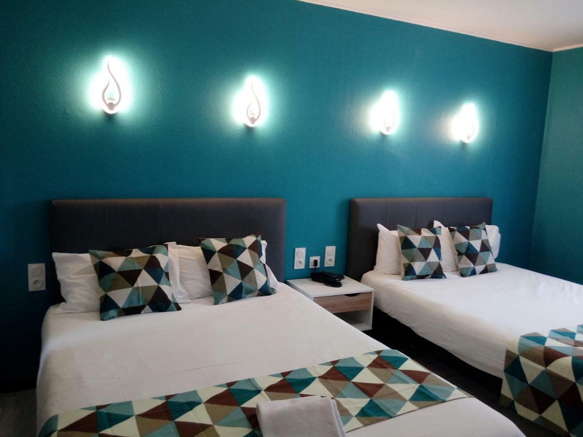 Quadruple Room with Air Conditioning,815619866:JPEG