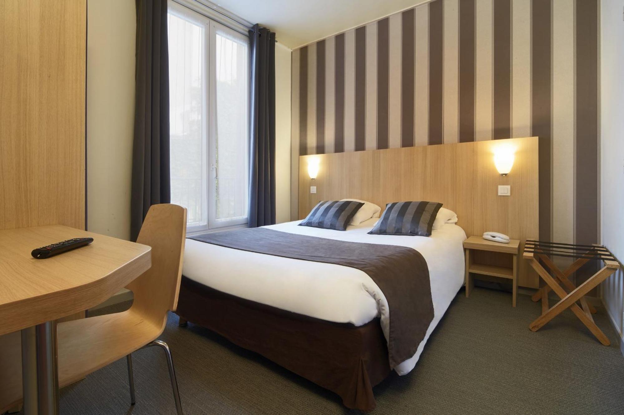 Superior Room Paris Romantic,917902903:JPEG