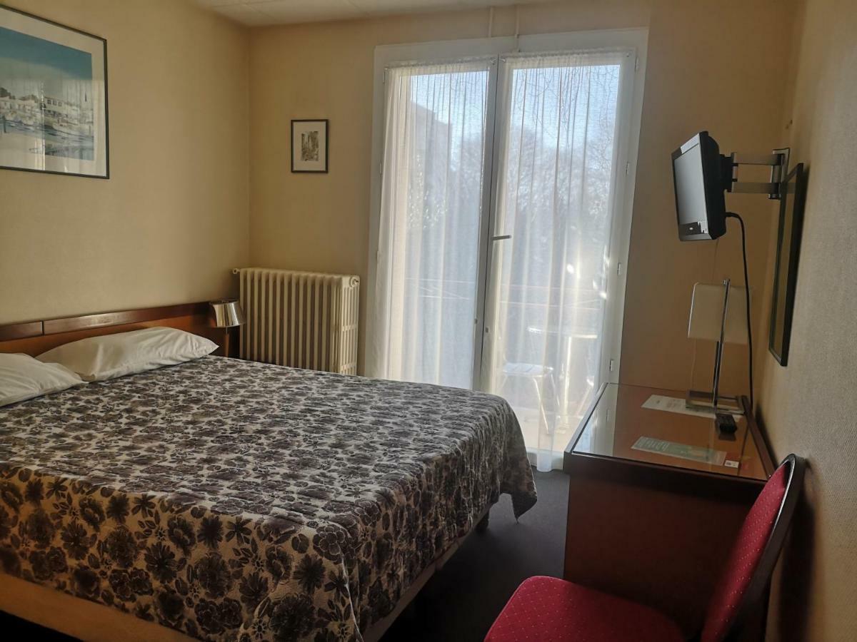 Double Room with Balcony,829920401:JPEG