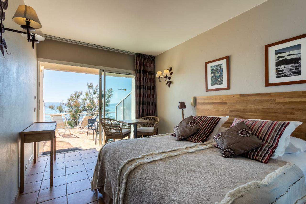 Twin Room with Sea View,831628442:JPEG