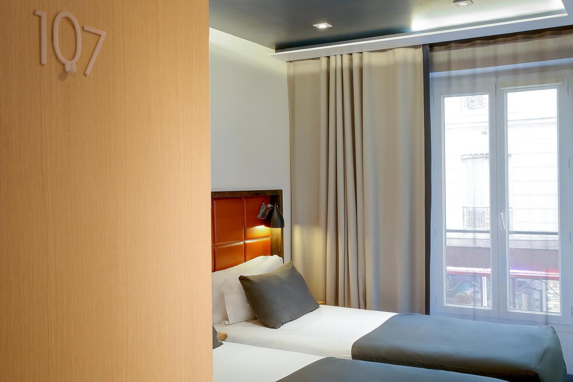 Classic Twin Room