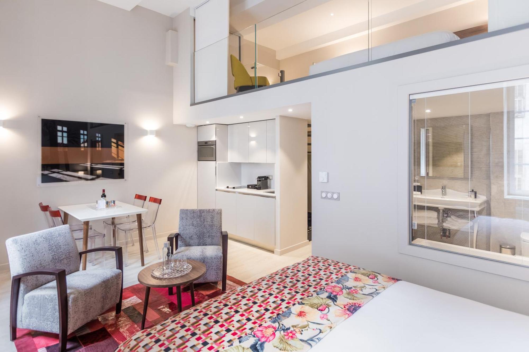 Deluxe Suite with Mezzanine,843488822:JPEG