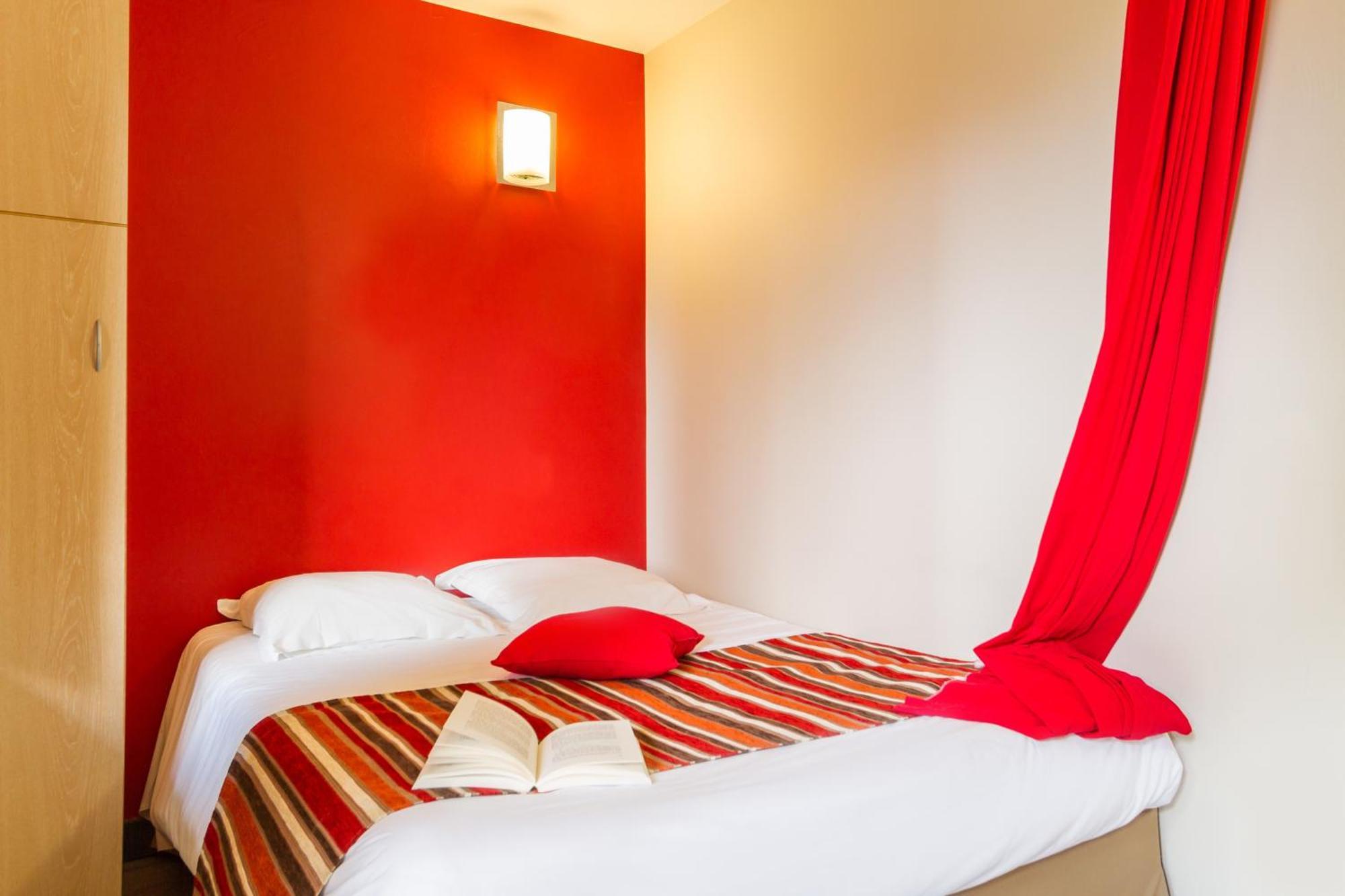 Studio Sleeping Alcove Terrace