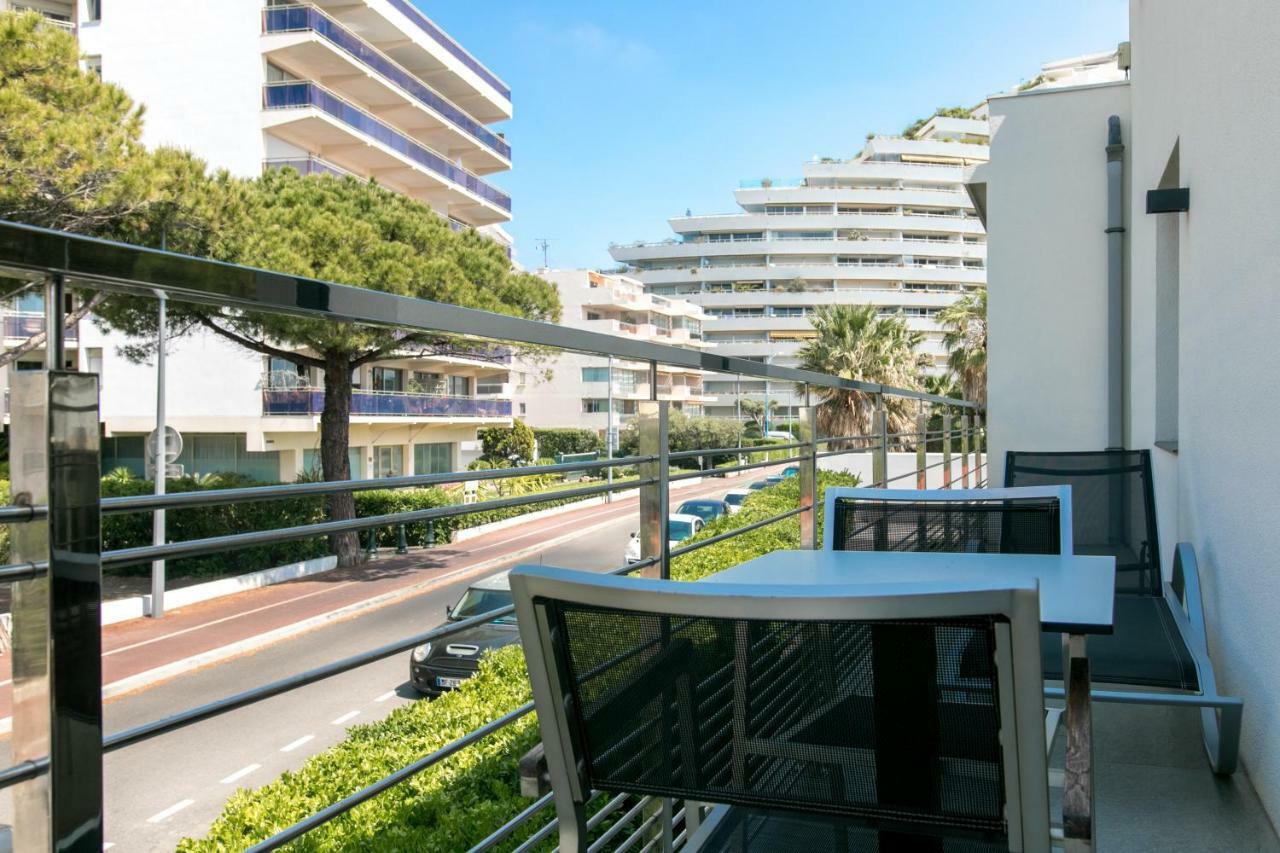 Chambre Double Supérieure - Vue sur Rue
