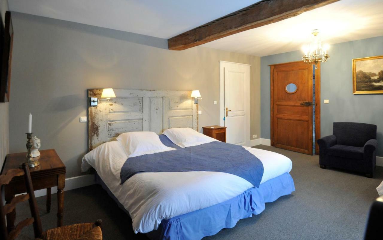 Driepersoonskamer met Badkamer