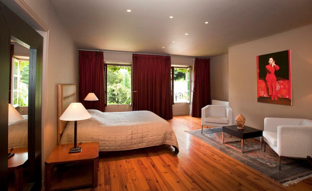 Family Room,1689901161:JPEG