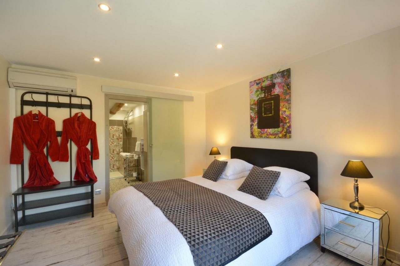 Doppelzimmer mit Terrasse
