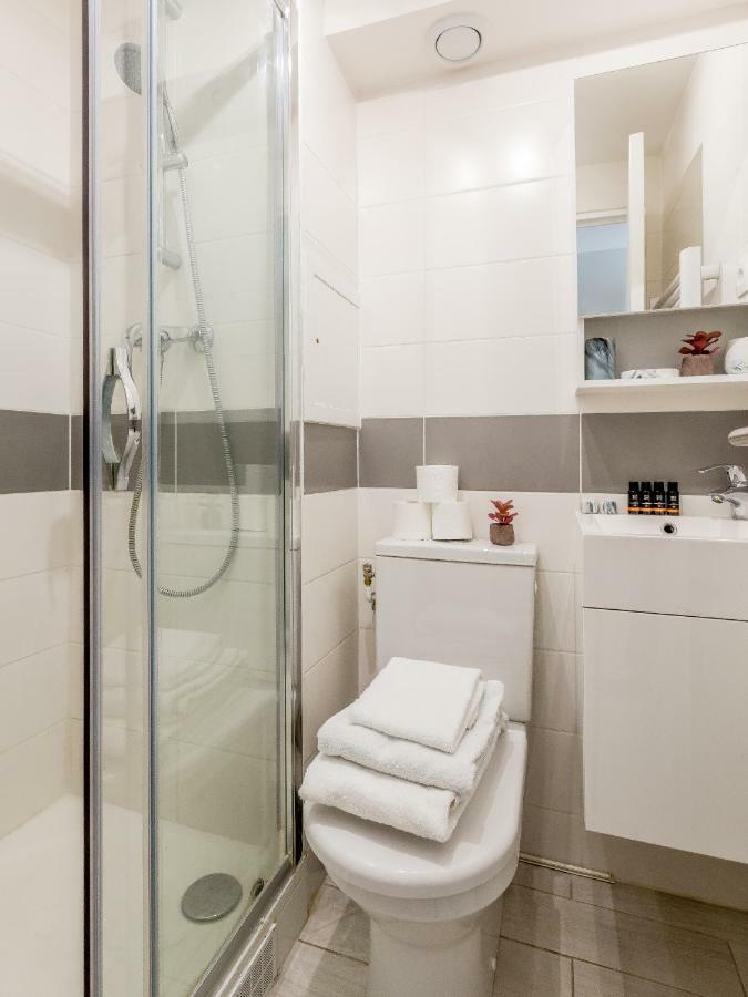 One-Bedroom Apartment - First Floor,934922779:JPEG