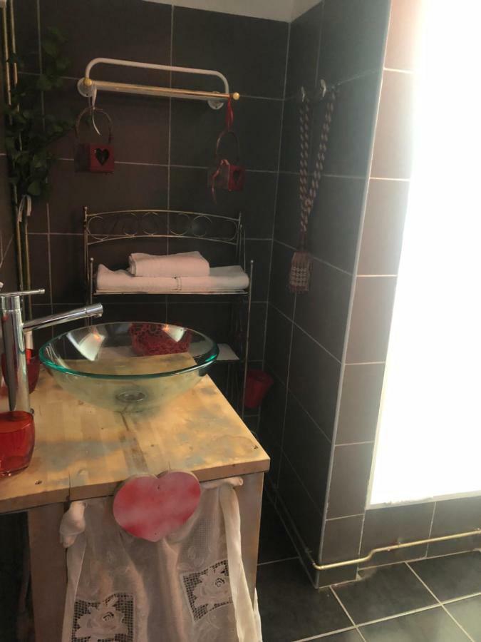 Triple Room with Private External Bathroom,897394471:JPEG