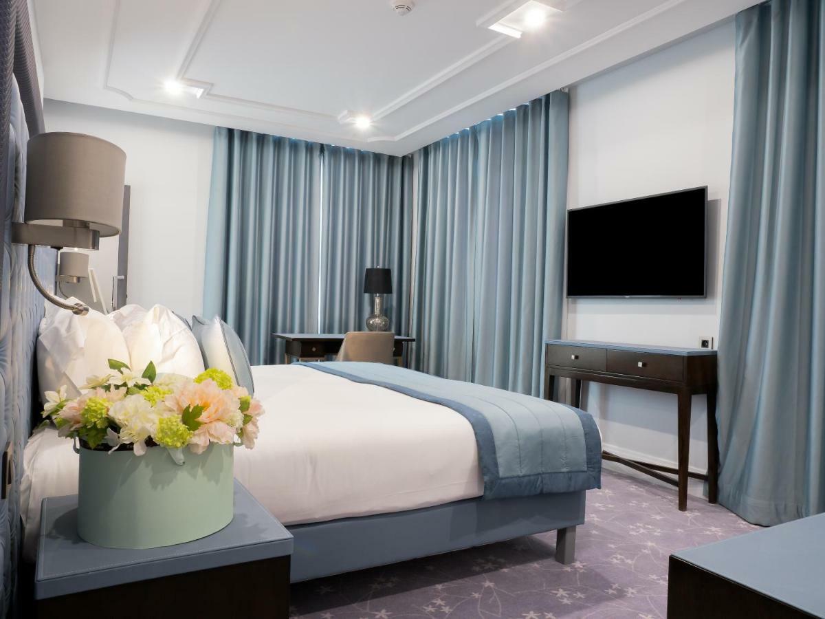 Large Double Room,1285321516:JPEG