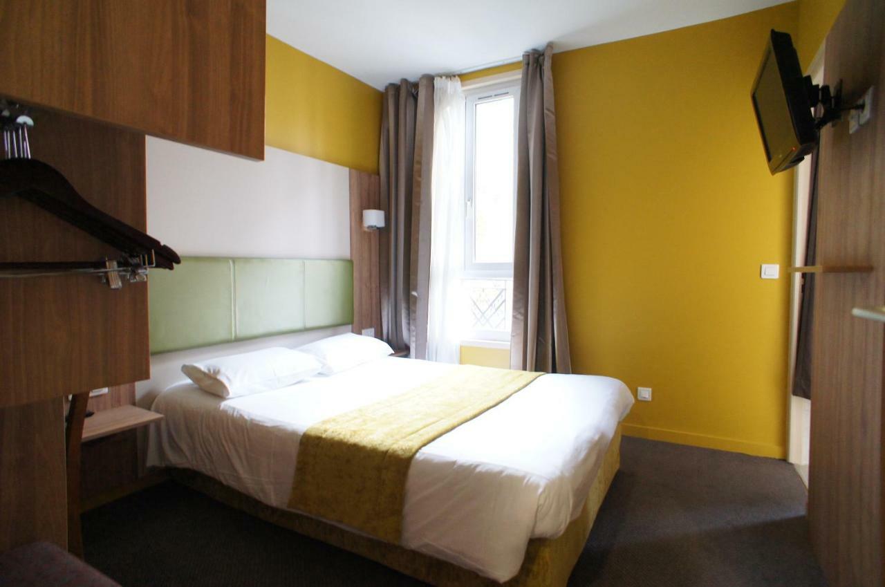 Double Room,911159425:JPEG