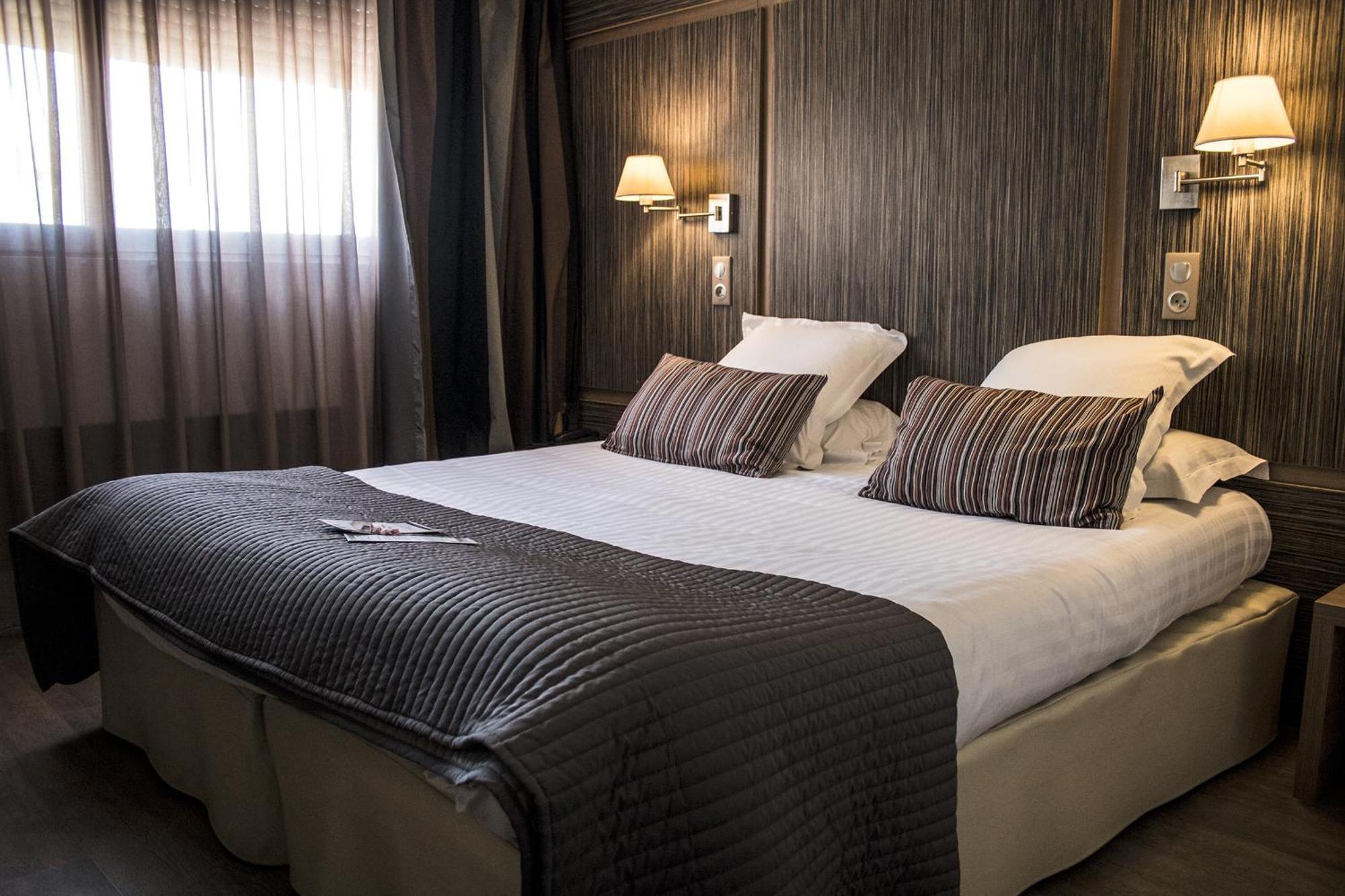Standard Double Room,1335626639:JPEG
