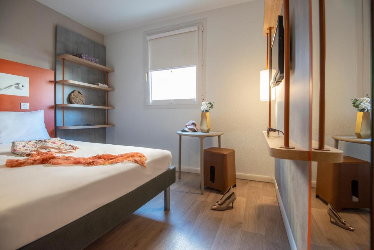 Quarto Duplo