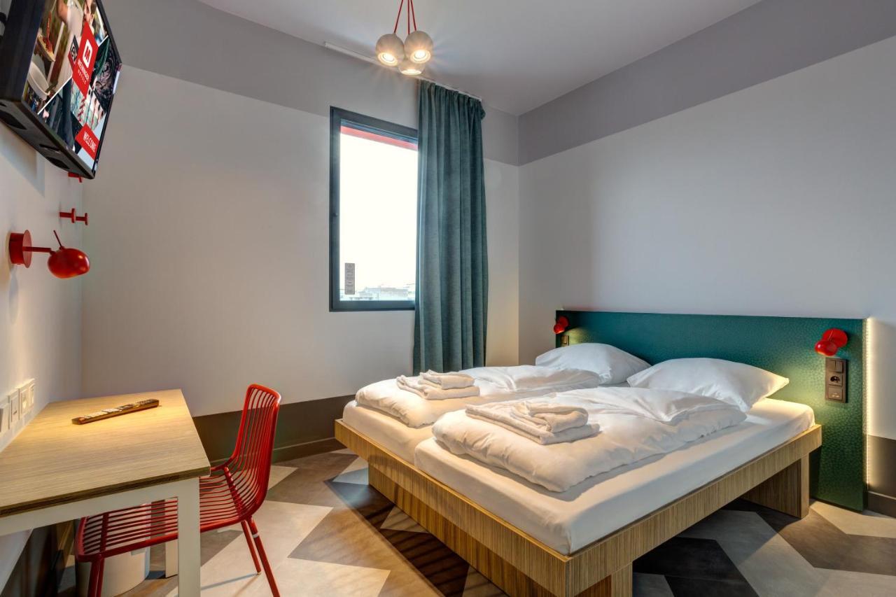 Double Room,952454389:JPEG