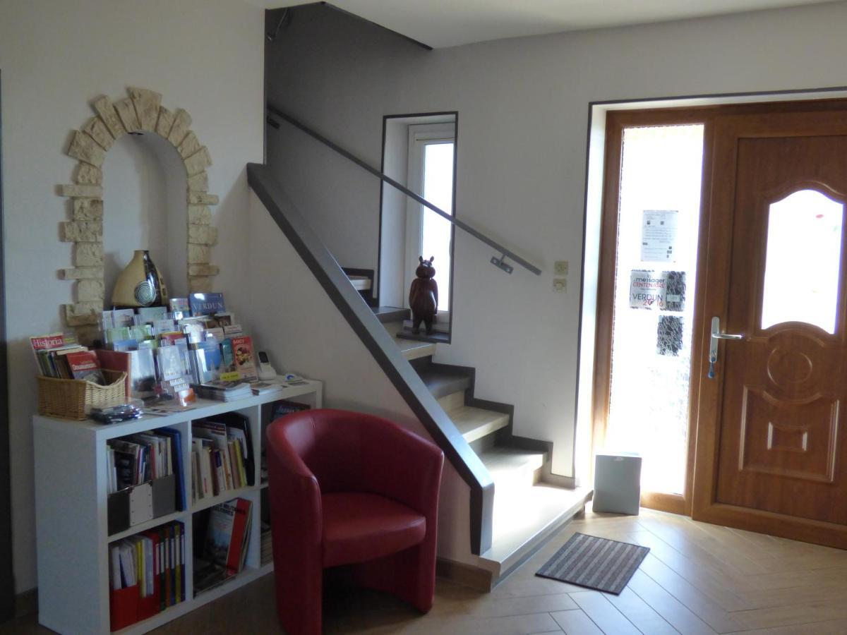 Three-Bedroom Apartment,1117803408:JPEG