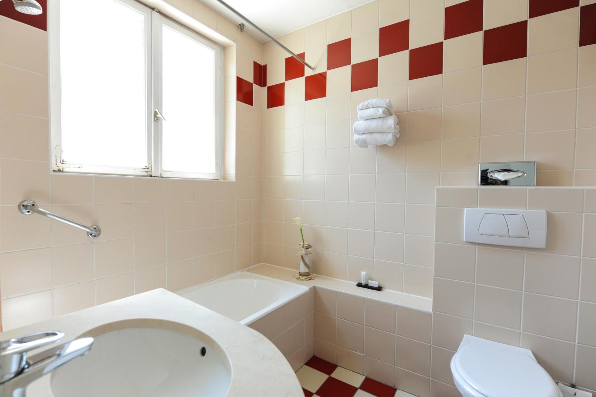 Superior Double Room - Breakfast included,1138741180:JPEG