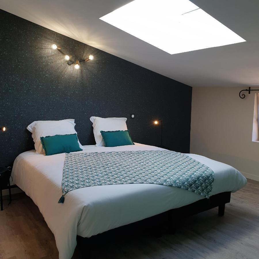 Chambre Double ou Lits Jumeaux avec Salle de Bains Privative