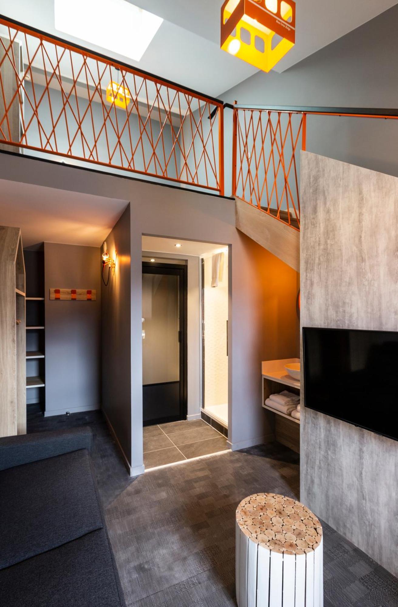 Chambre Double ou Lits Jumeaux Mansardée