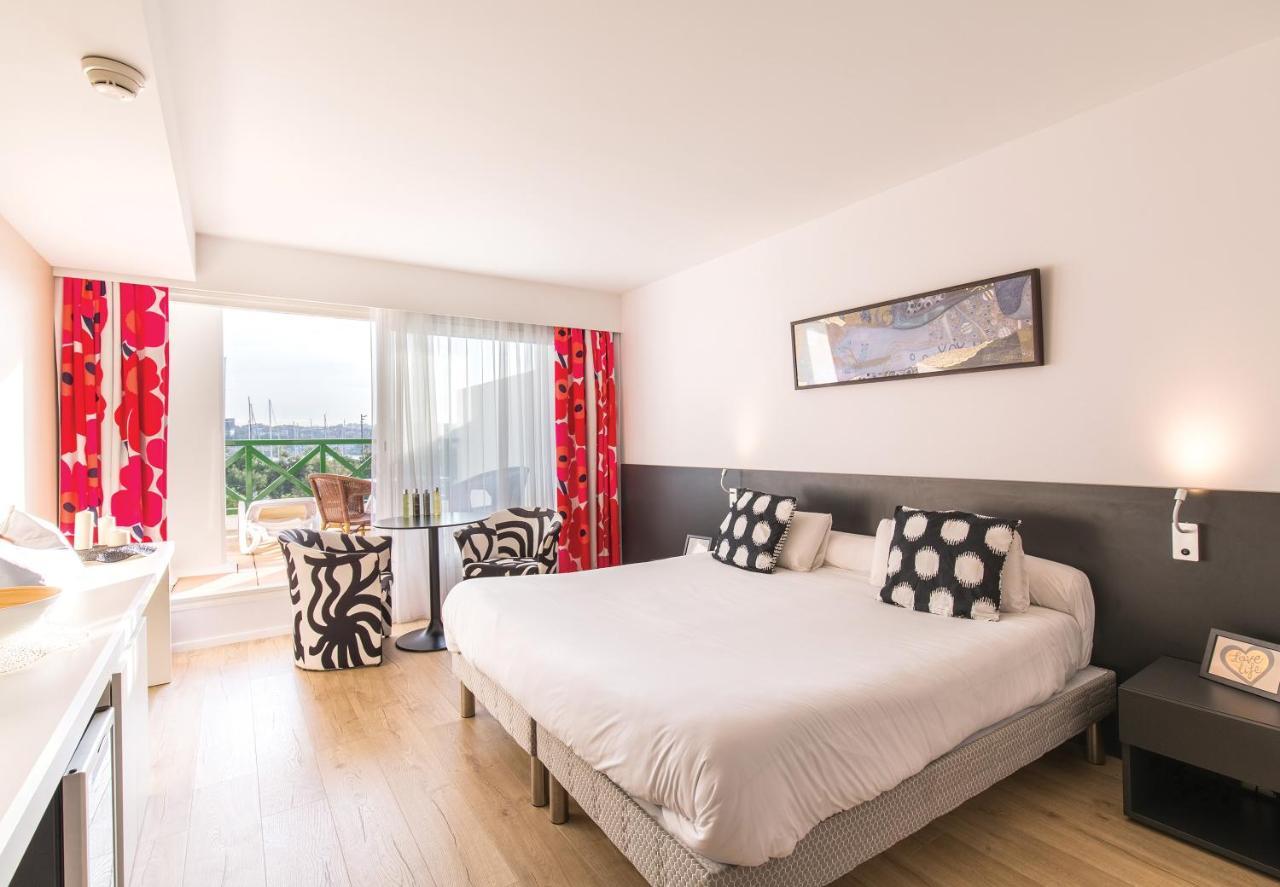 Habitación Doble con vistas a la montaña y acceso al spa