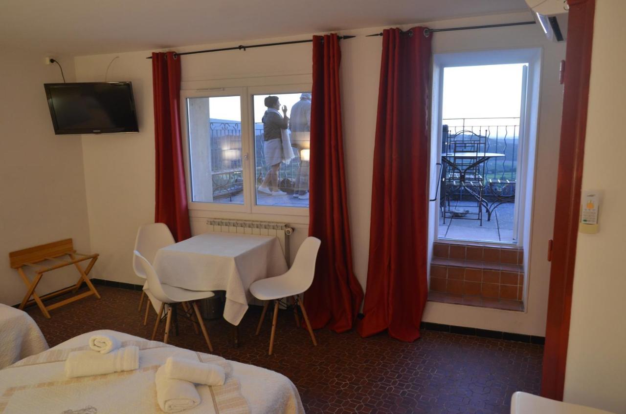 Triple Room with Terrace