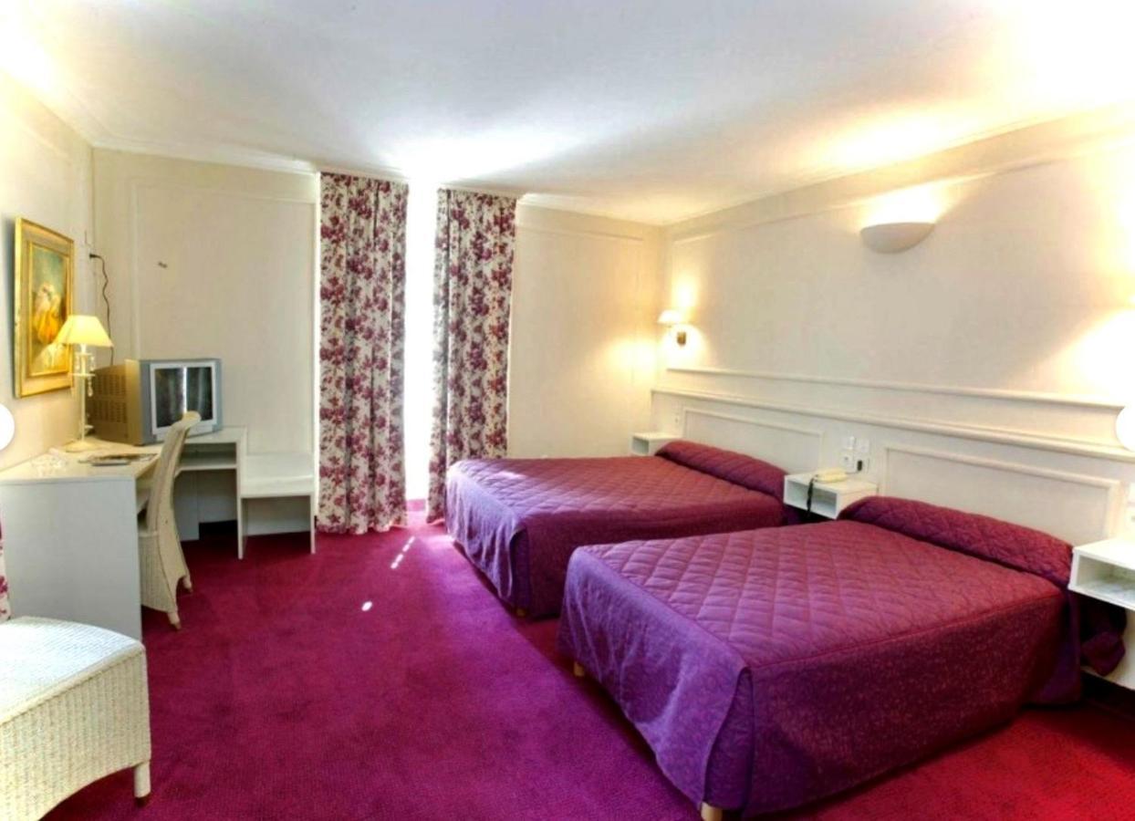 Chambre Quadruple Classique avec Baignoire