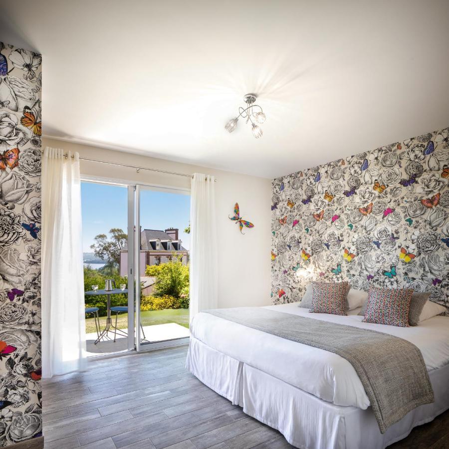 Chambre Double avec Terrasse - Vue Partielle sur Mer