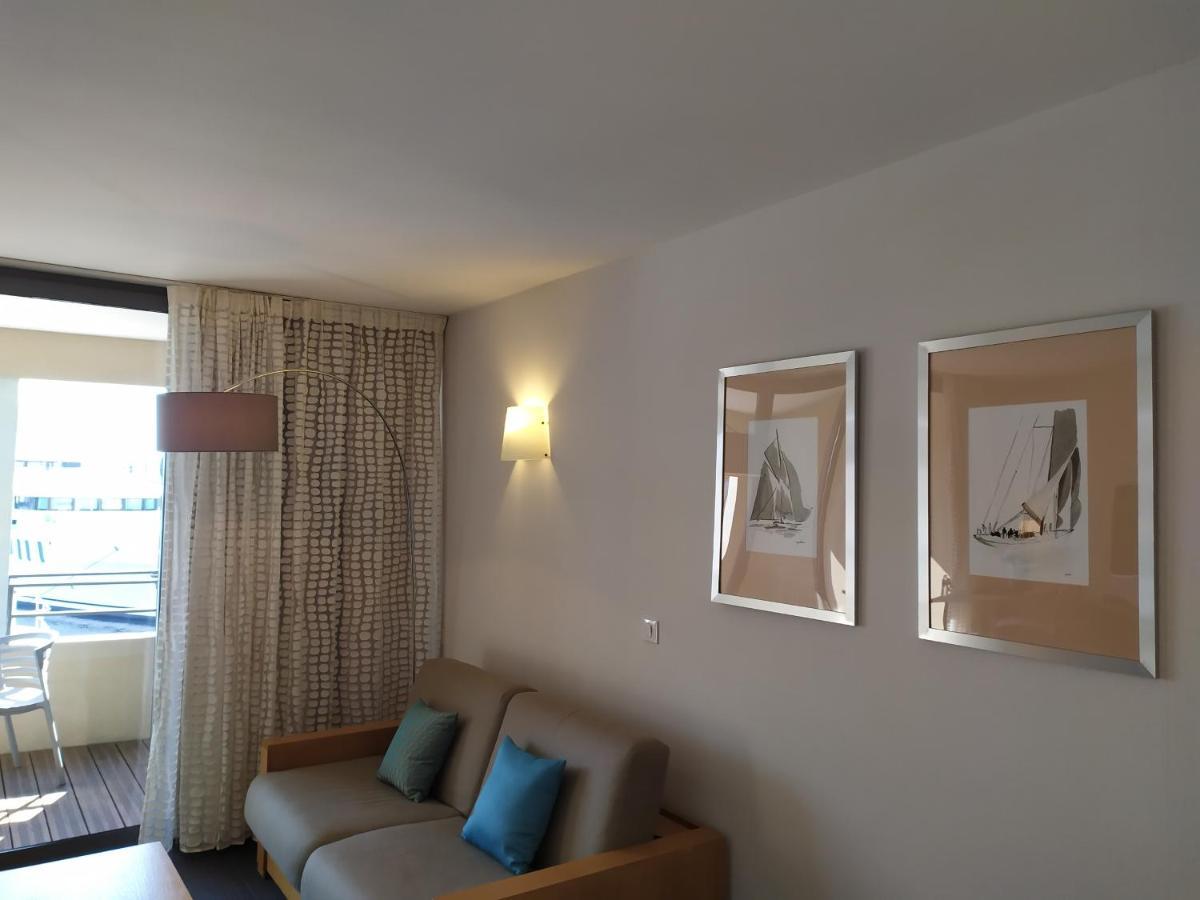 Junior Queen Suite Sea View