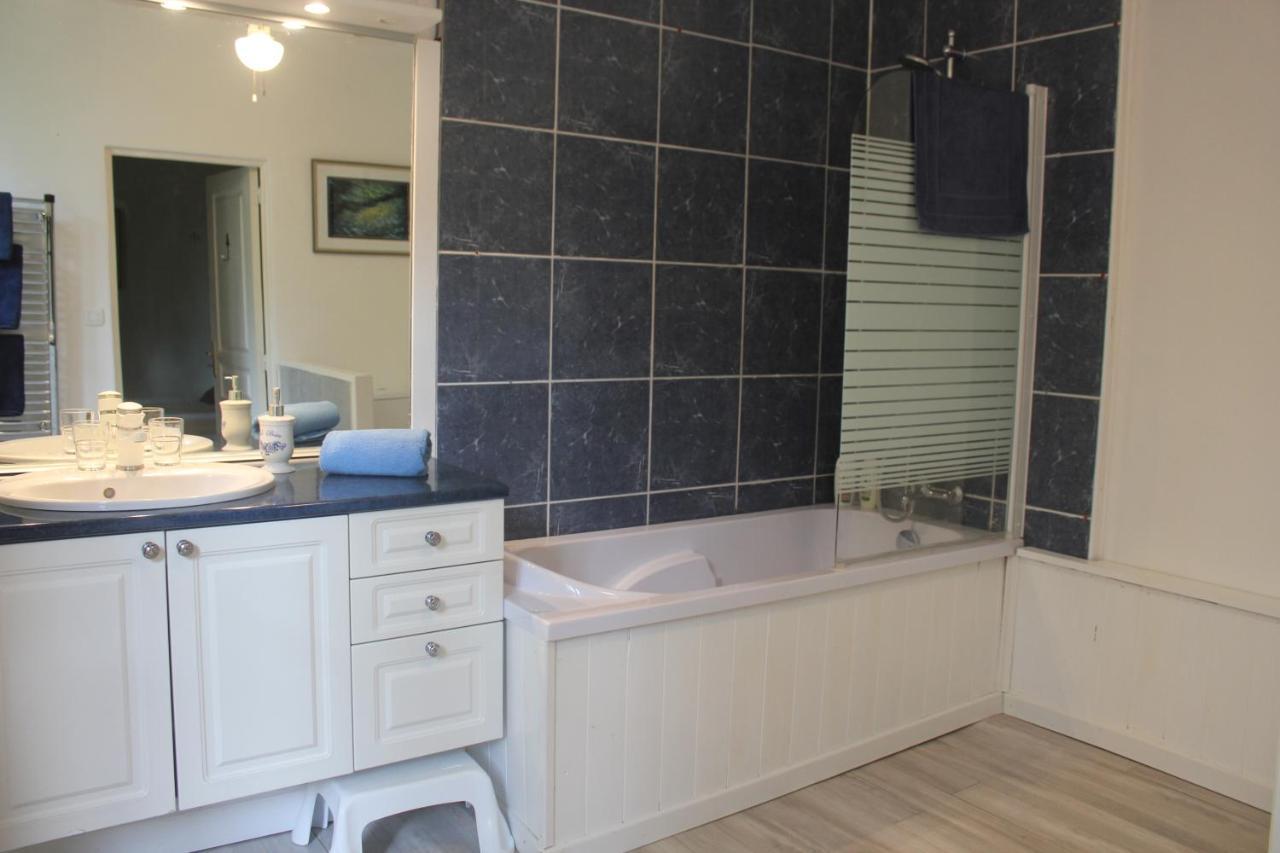 Deluxe Double or Twin Room Garden View