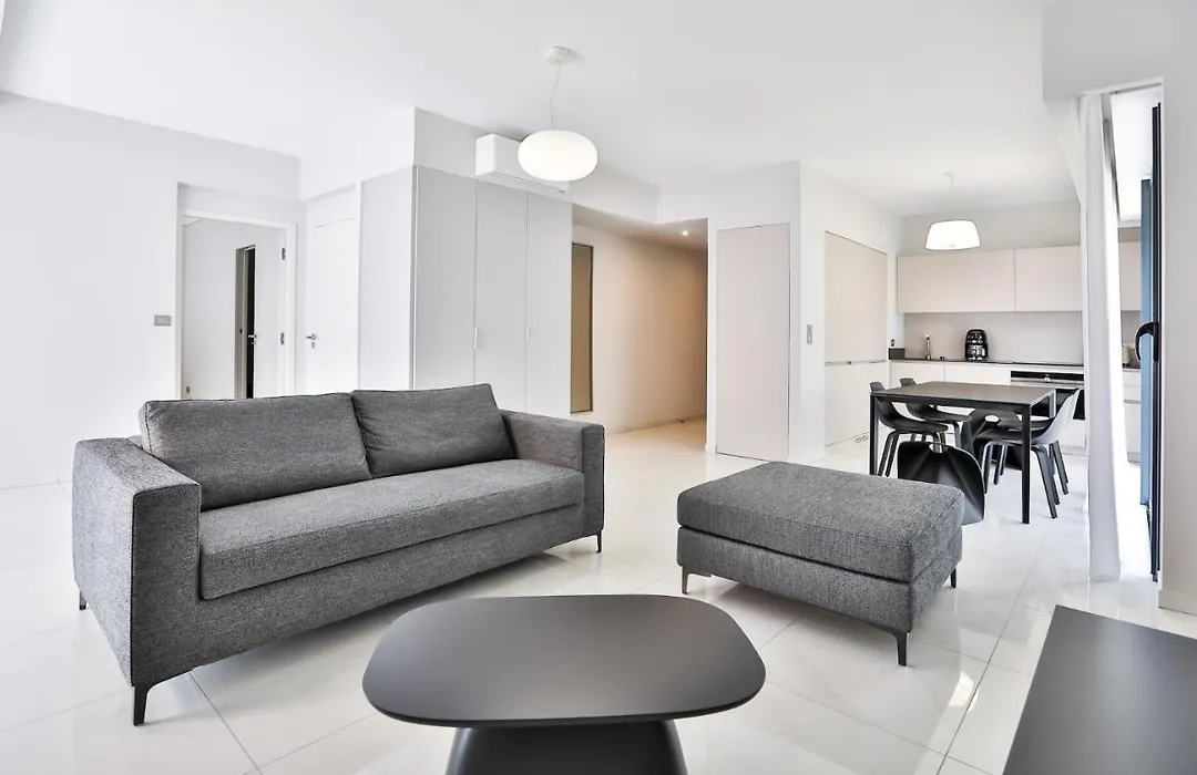 Residenza Leca Colonna-1