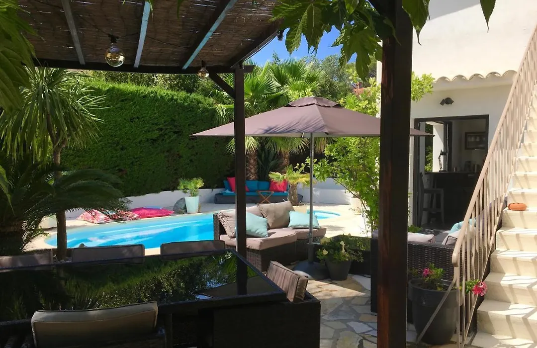 Bed,Kitchen And Swimming Pool Villa Esterel-1