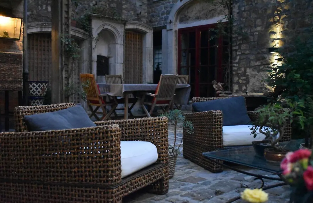Le relais de saint Jacques-1