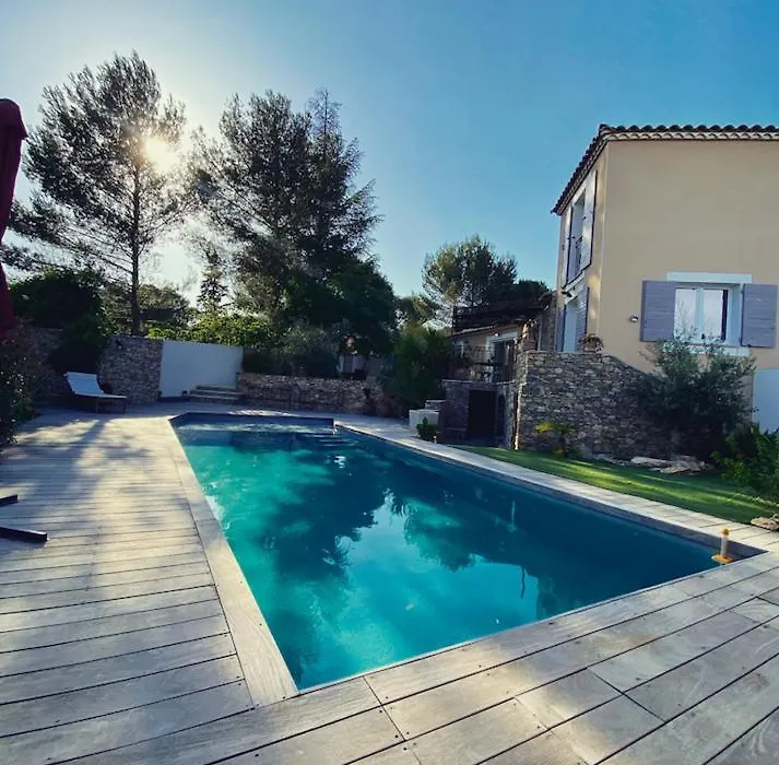 le pool house-1
