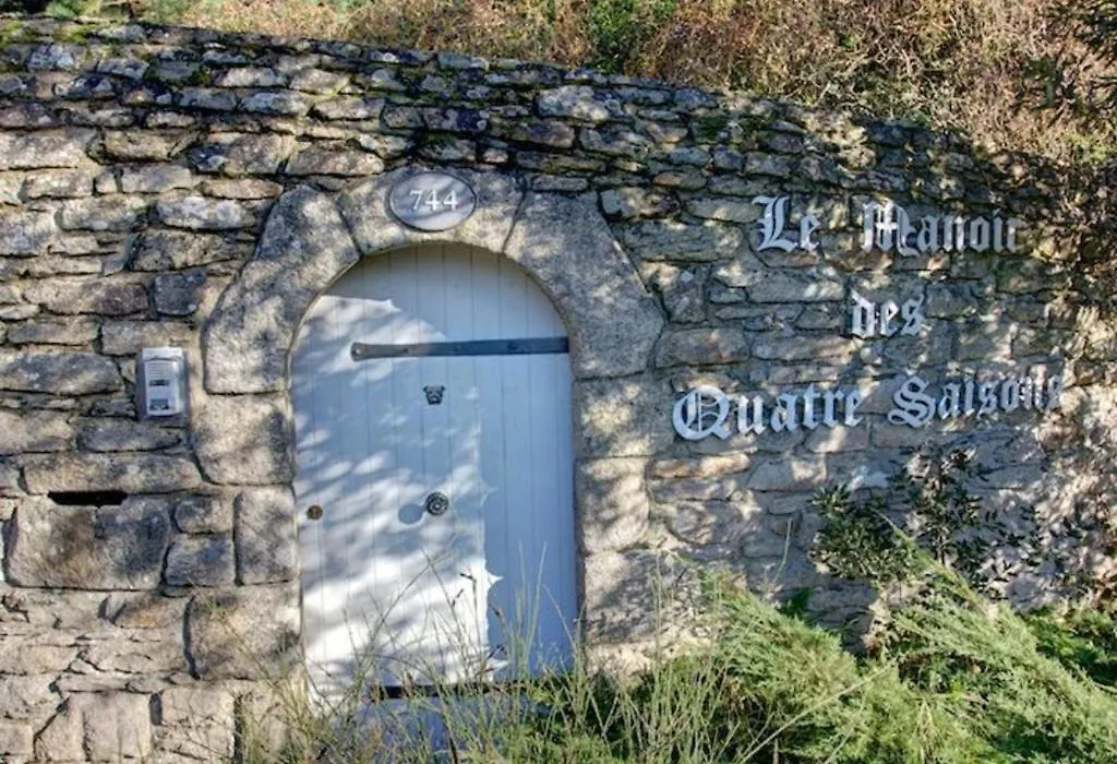 Chambres d'hotes Manoir Des Quatre Saisons-1