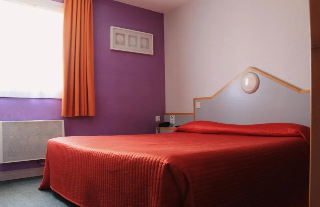 Fasthotel Vendome-1