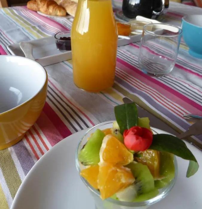 À la MAISON JAUNE-1