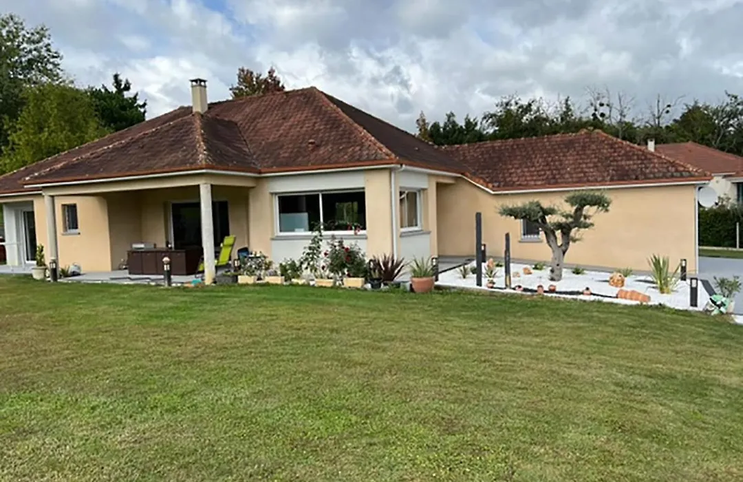 Chez Christiane Et Gerard-1