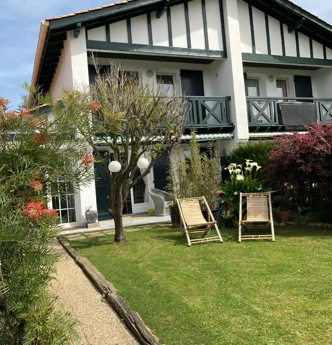 Maison A Hendaye Plage, 5 Pieces, 5 Personnes, Jardin, Piscine, Tennis-1