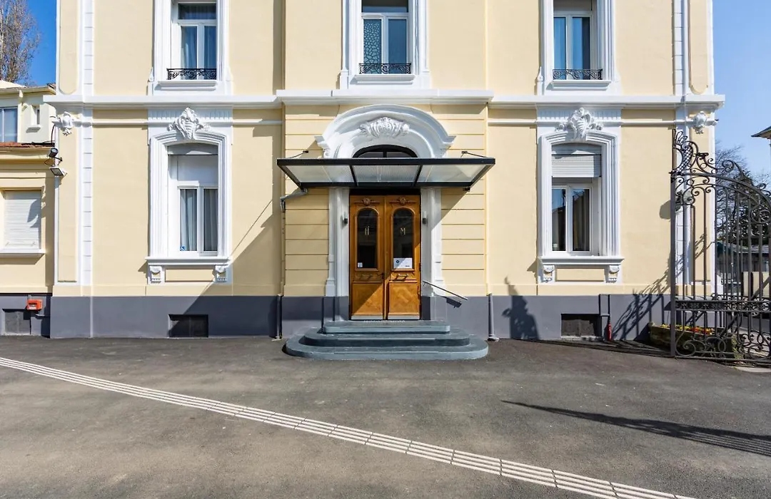 Berti Hotel - Mulhouse Centre Gare-1