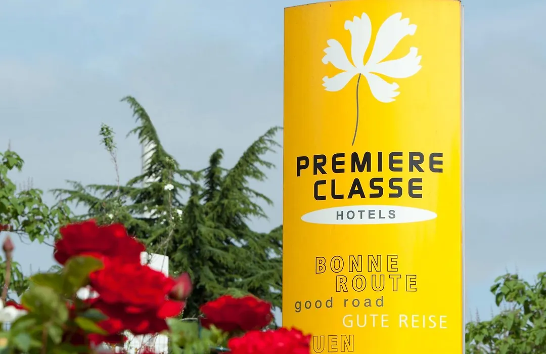 Premiere Classe Saint Malo CHAMBRES RENOVEES-1